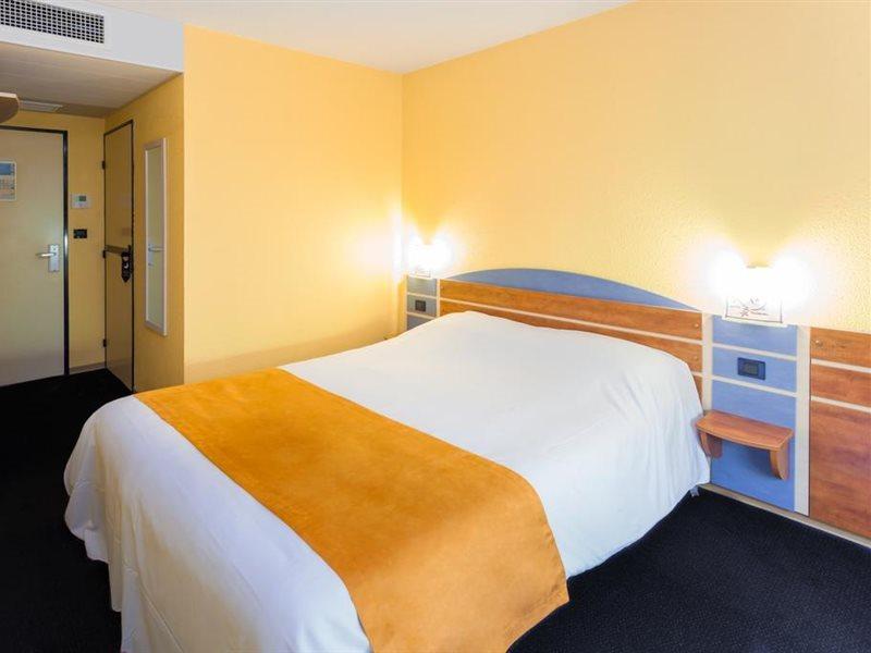 Sure Hotel By Best Western Сарла-ла-Канеда Екстериор снимка