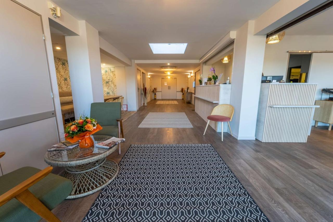 Sure Hotel By Best Western Сарла-ла-Канеда Екстериор снимка