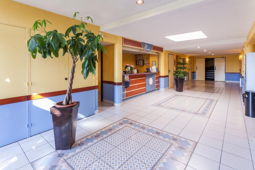 Sure Hotel By Best Western Сарла-ла-Канеда Екстериор снимка