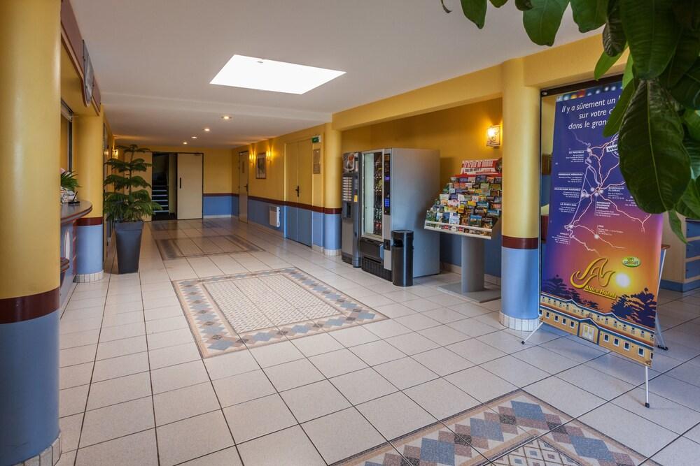 Sure Hotel By Best Western Сарла-ла-Канеда Екстериор снимка