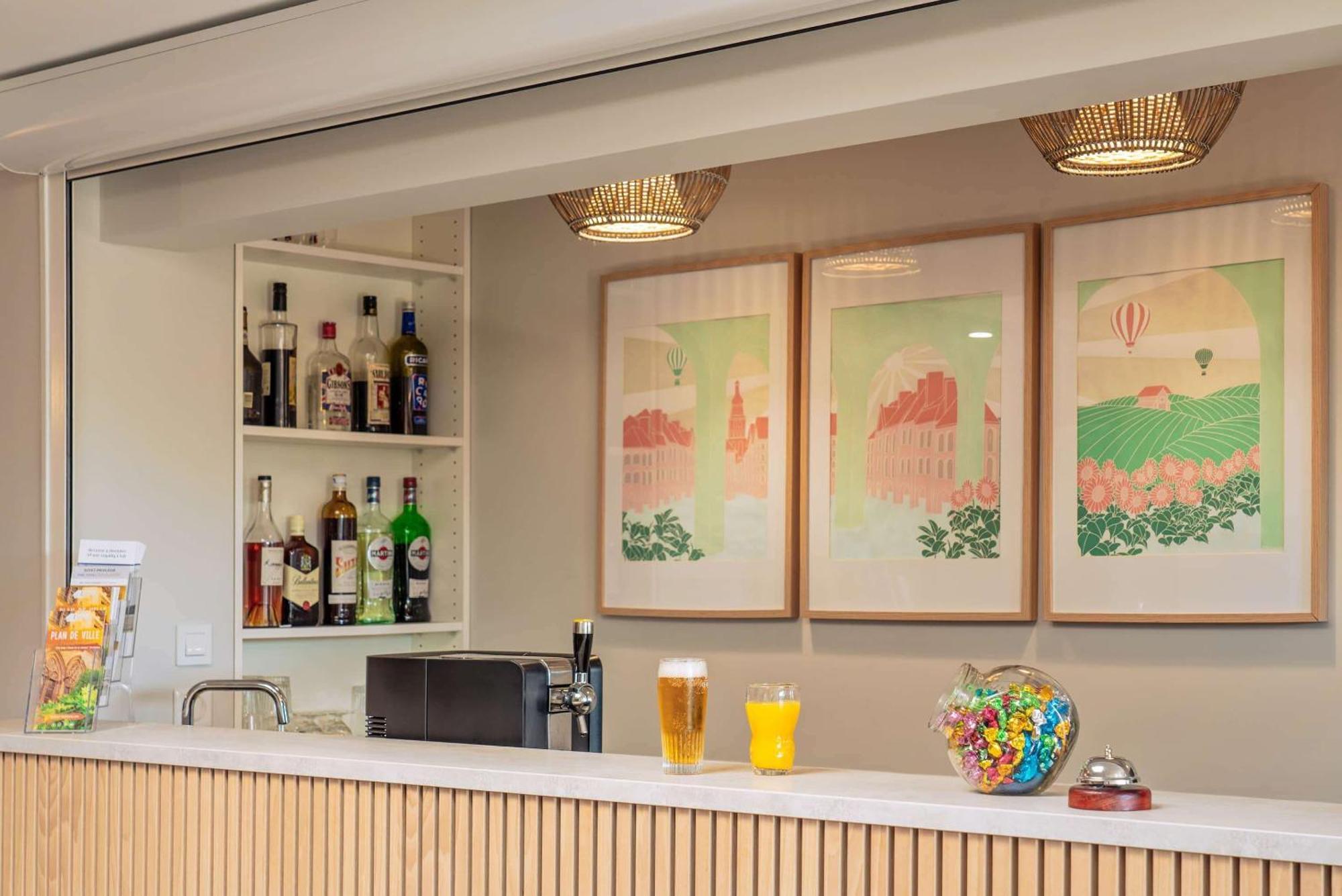 Sure Hotel By Best Western Сарла-ла-Канеда Екстериор снимка